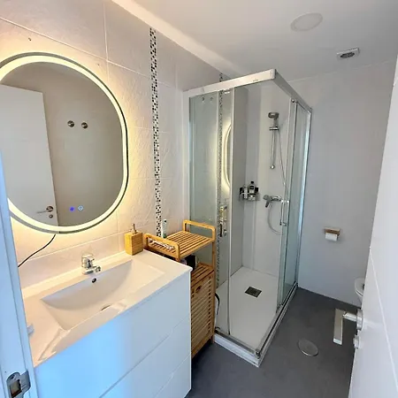 Perfect Flat With Ocean Views In Valencia Apartament Miramar