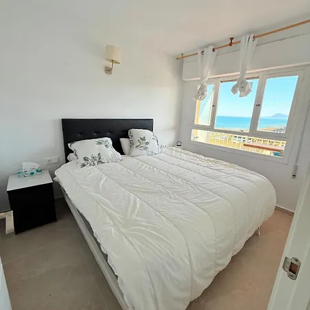 Perfect Flat With Ocean Views In Valencia